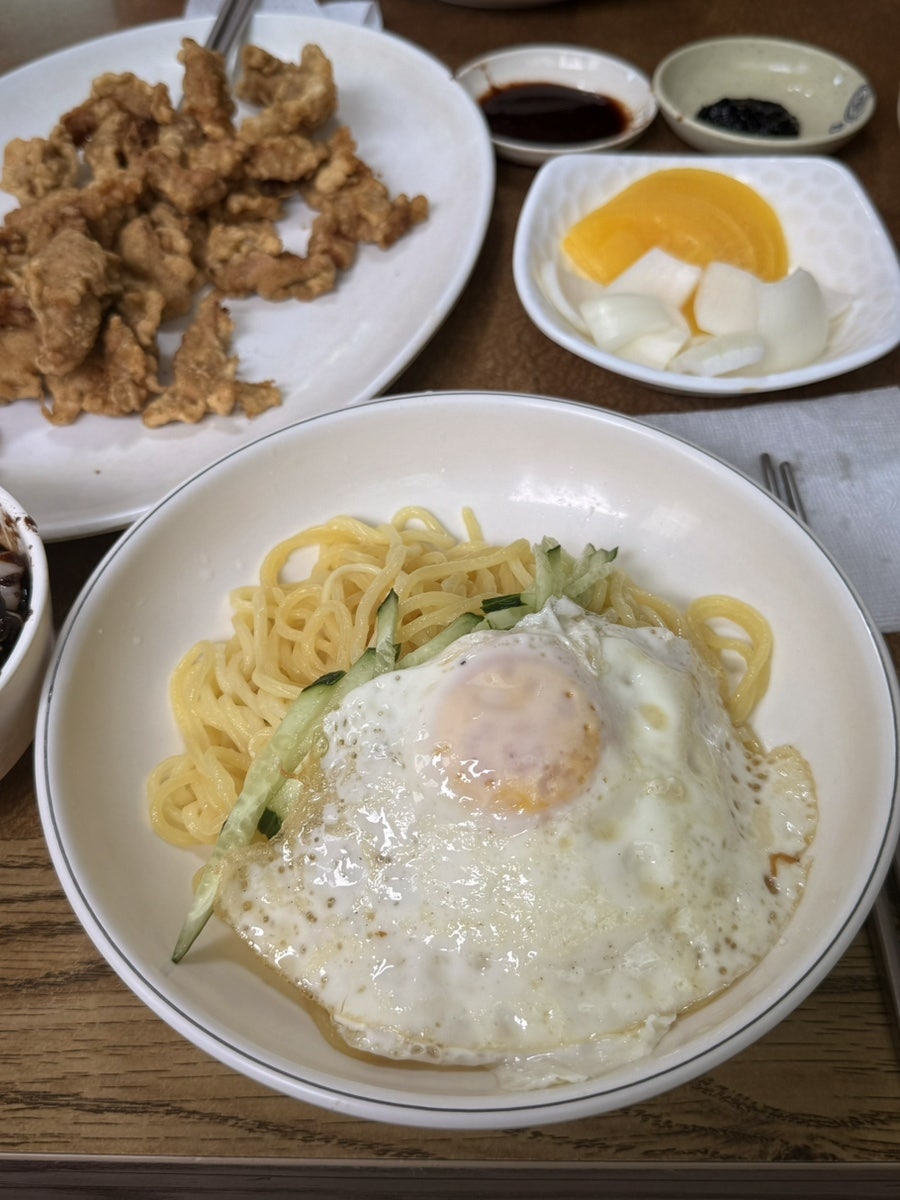홍성방 사진 2