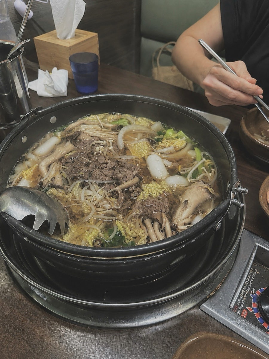 어바웃샤브 이대점 사진 6
