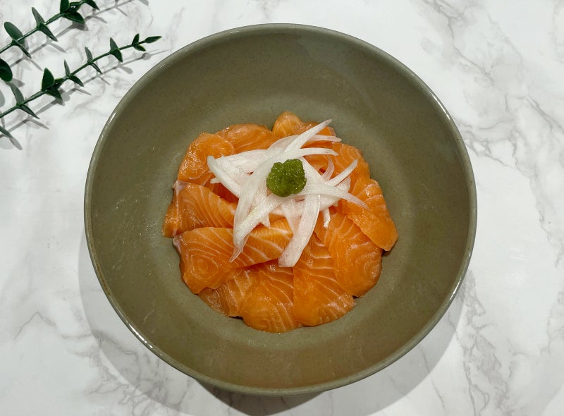 사케동 만들기｜집에서도 맛집처럼 즐기는 일본식 연어덮밥 레시피