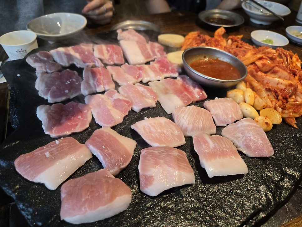 석암생소금구이 루원시티점 사진 6