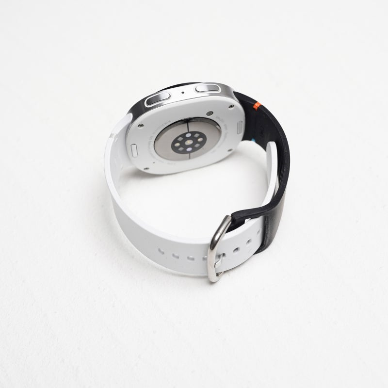 갤럭시워치8 삼성 정품 스트랩 전부 비교하기 (44mm 실버 시점)
