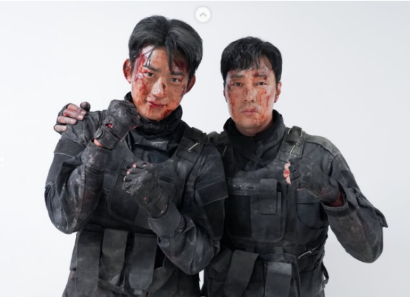 "의리 지키려다 몸살 날 뻔?" 소지섭-옥택연, 두 남자의 눈물겨운 카메오 잔혹사?