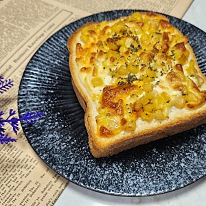 식빵옥수수콘요리 콘치즈토스트 간단토스트 옥수수콘토스트 식빵요리 콘치즈샌드위치 치즈....