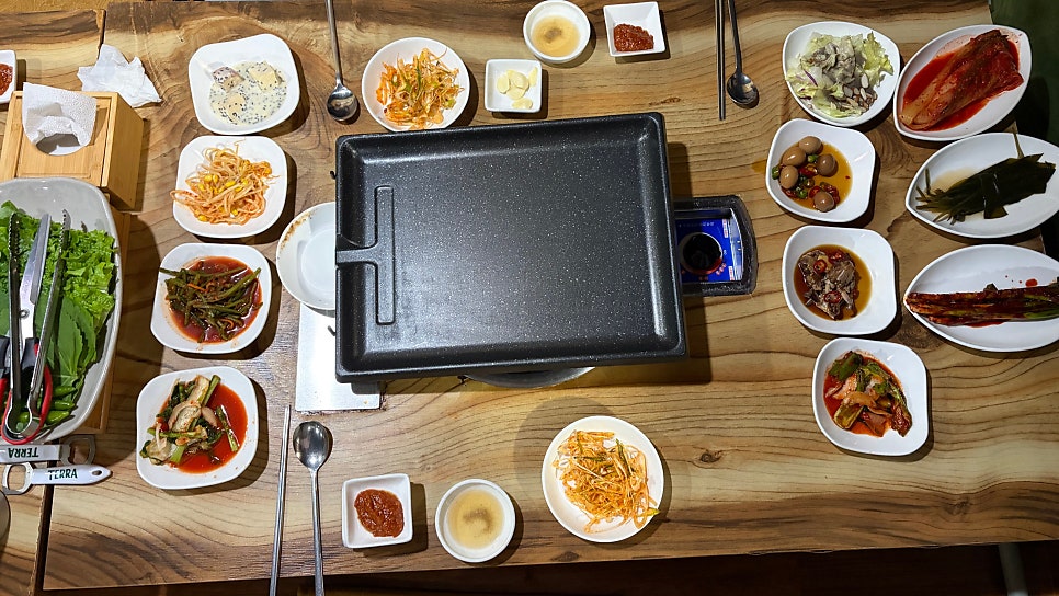 옥이네빨간돼지 사진 2