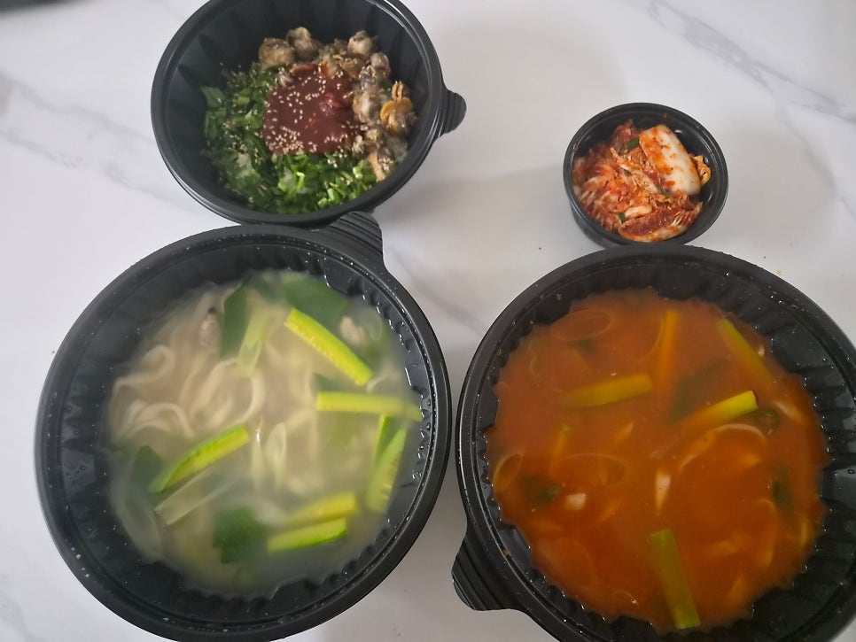 고향엄마손 생바지락칼국수 동탄호수공원점 사진 3