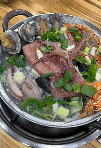 청주 칼국수 맛집 최피디 해물 칼국수 푸짐한 해산물 한가득