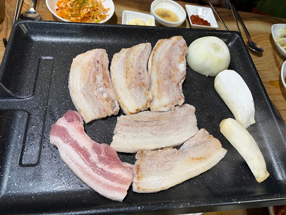 옥이네빨간돼지 사진 5