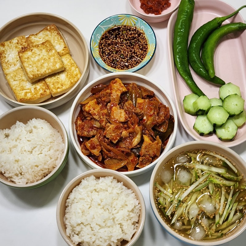 간단한 집반찬 2가지 종류 만들기 오늘 저녁메뉴 메뉴 추천 밥 반찬거리 레시피