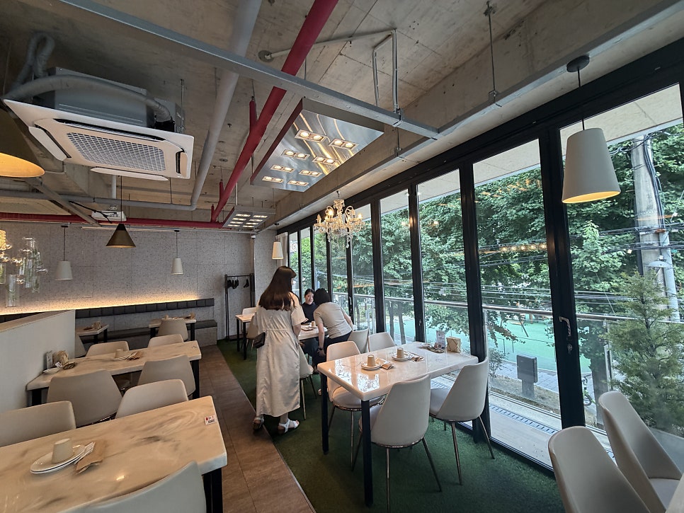 미테이블 교대직영점 사진 5