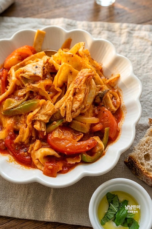 닭가슴살 토마토 파스타 만들기｜새송이버섯 듬뿍 넣어 더 맛있는 다이어트 레시피