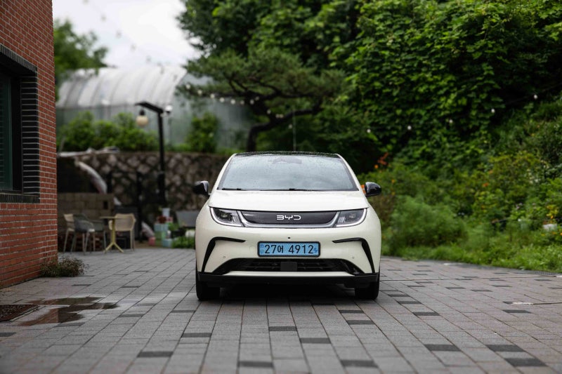 2026 BYD 돌핀 시승기, 타보니 수입 전기차 2위한 이유를 알겠네