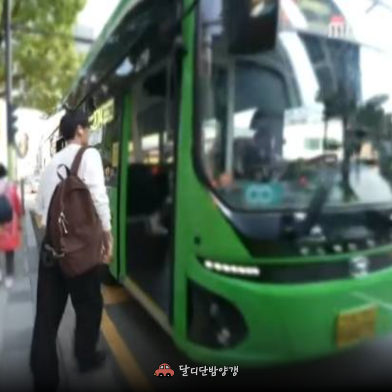 50億ウォンの豪邸に住んでいるのに… 車はこれに乗るって？SHINeeミンホ、その選択には理由があった