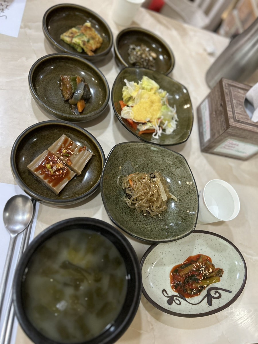칡산에 황제보쌈&곤드레돌솥밥 옹심이칼국수 오금점 사진 4