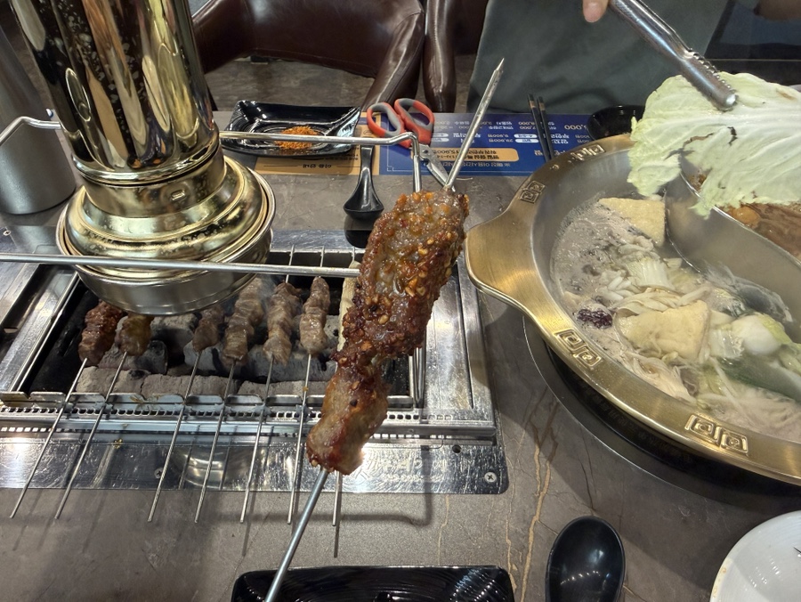 하얼빈양꼬치&훠궈무한리필 사진 1