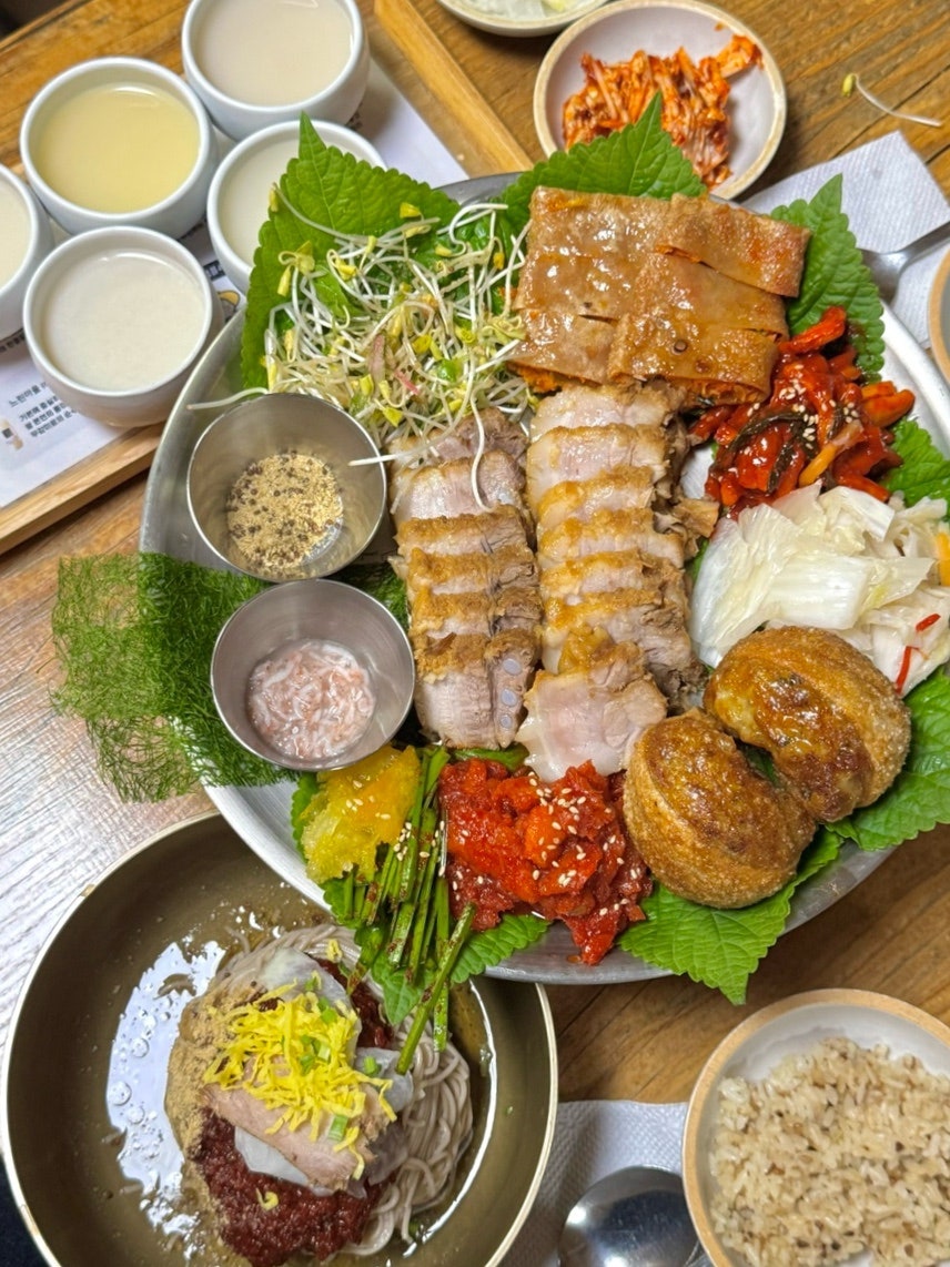 잘빠진메밀 성신여대직영점 사진 1
