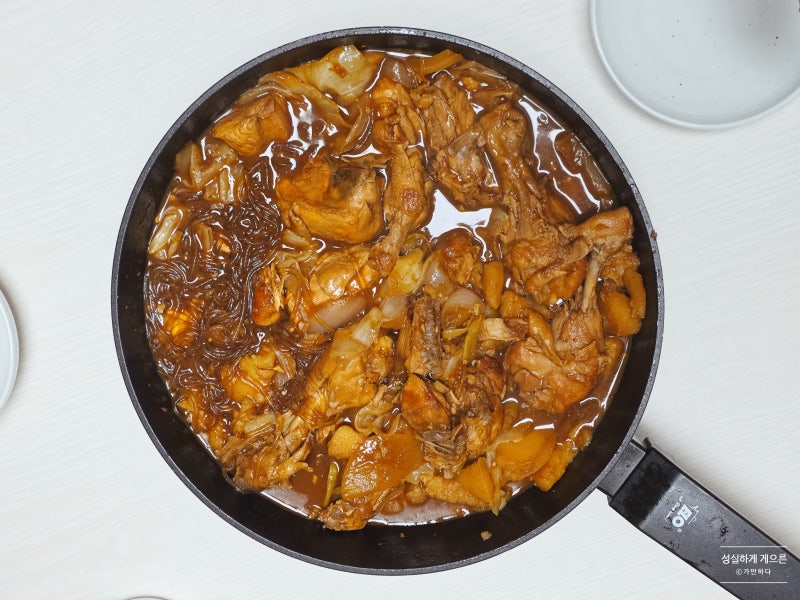 [레시피] 류수영 간장찜닭(안동찜닭) 짜장가루가 킥, 사천짜장가루도 OK