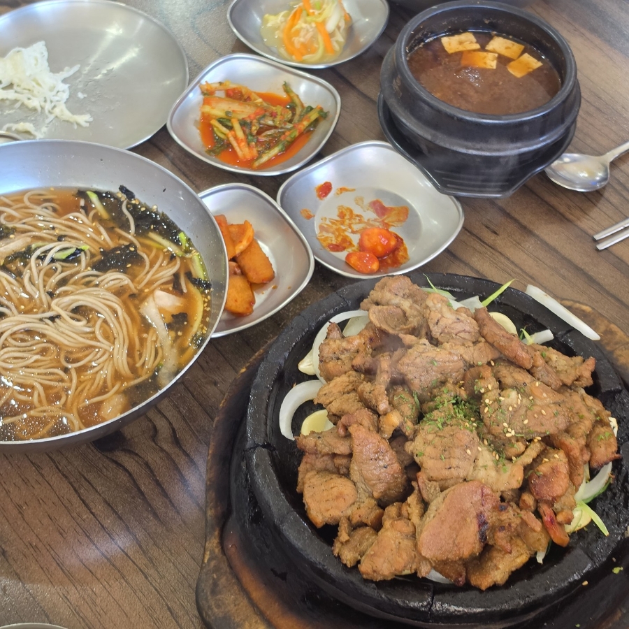 마늘석갈비막국수 사진 1