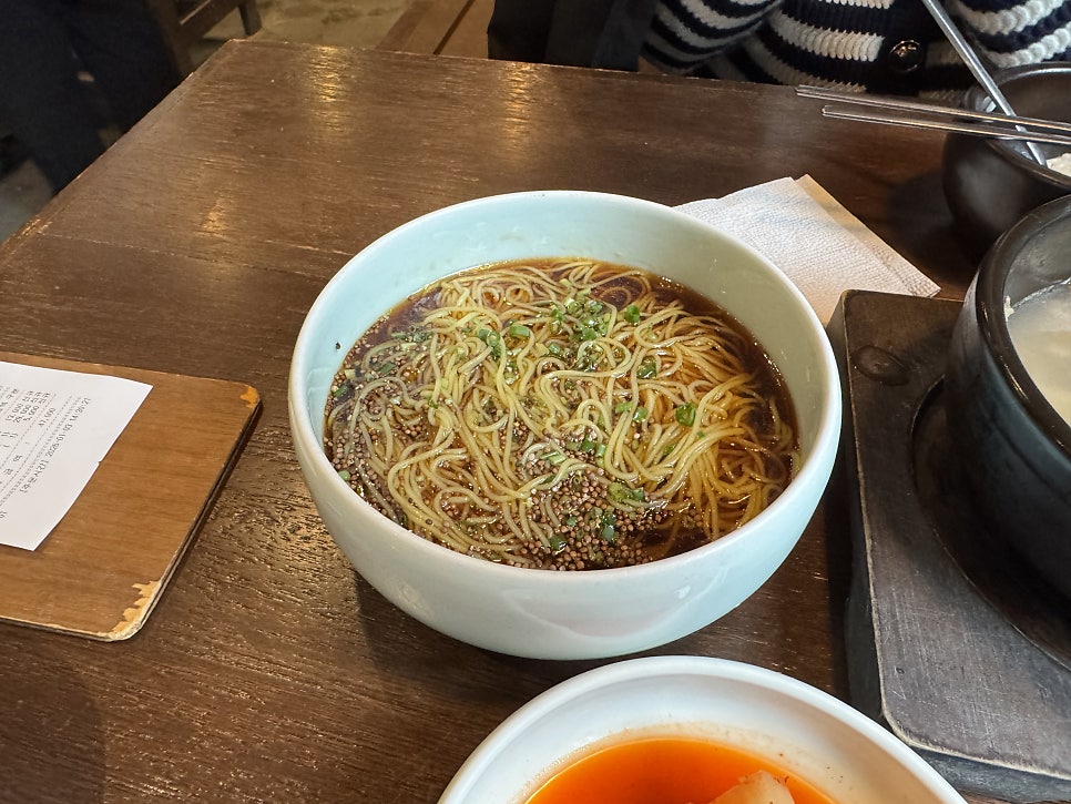 엄용백돼지국밥 종각점 사진 2