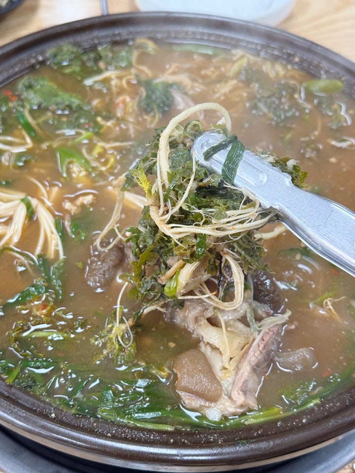 흑염소요리전문점 사진 2