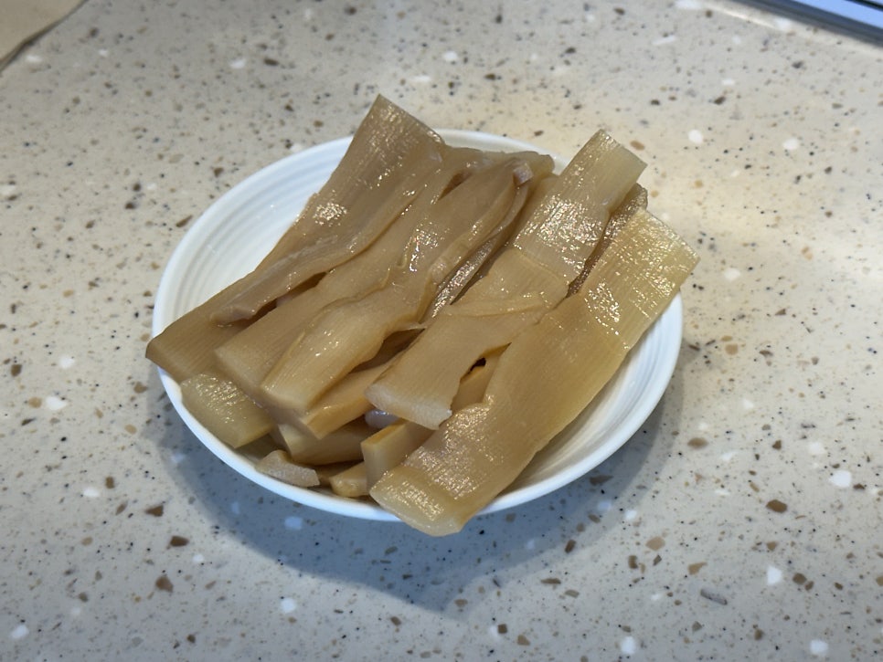 윤멘 사진 5