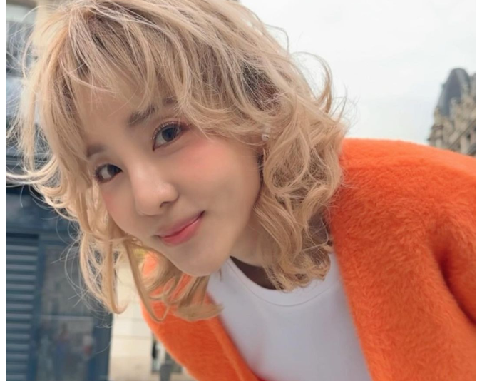 산다라박, 왜 나이를 믿기 힘들다고 할까? 2NE1 레전드에서 솔로 아티스트로 다시 주목받는 근....