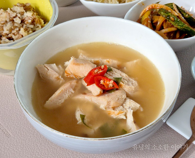 닭곰탕 레시피 / 냉동실에 있는 닭가슴살로 여름 보양식 만들기!