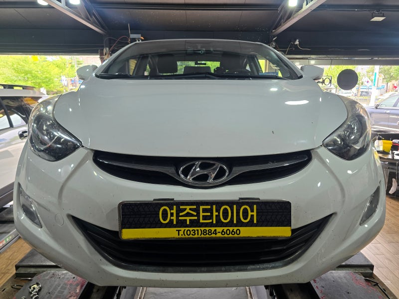여주 타이어 아반떼MD 블루어스 4S 타이어교체
