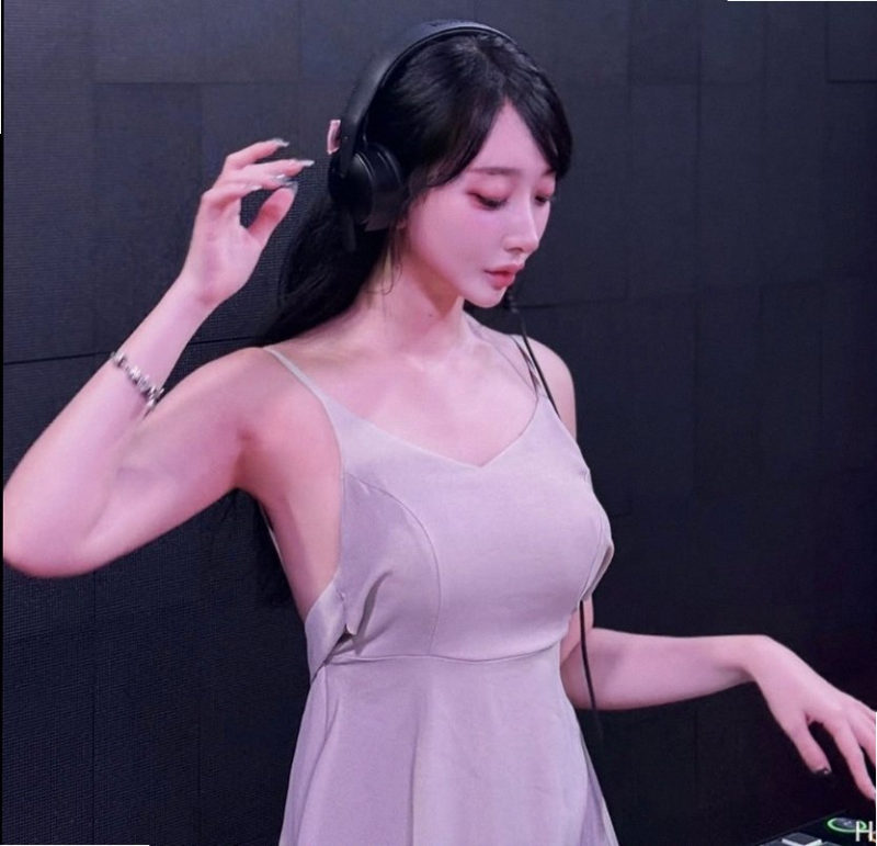이다연 치어리더 은퇴 근황 레이싱모델 변신 결국 대박 난 이유
