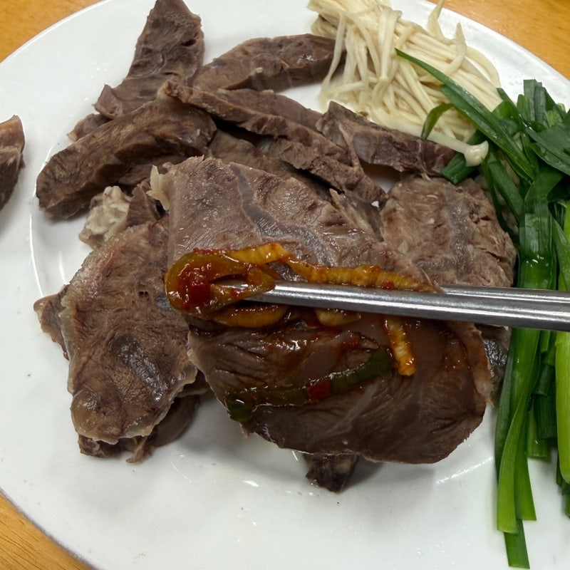 평택역 근처 수육, 곰탕 맛집 파주옥 평택본점 / 반주하기 좋은 곳
