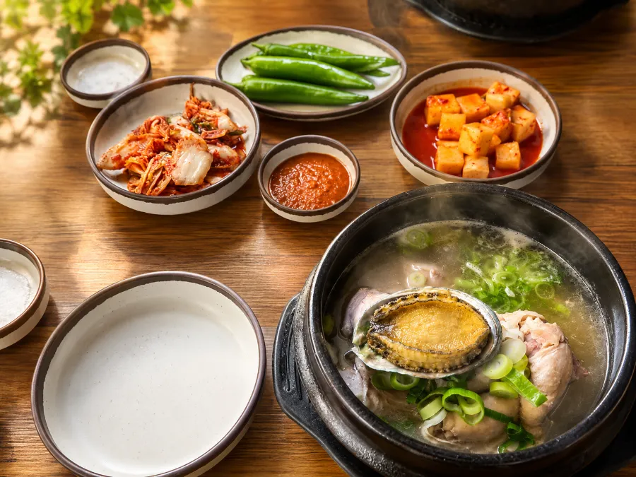 백세산전복삼계탕 사진 1
