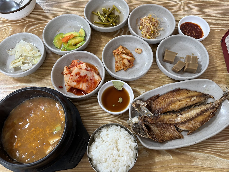 고향식당 사진 6