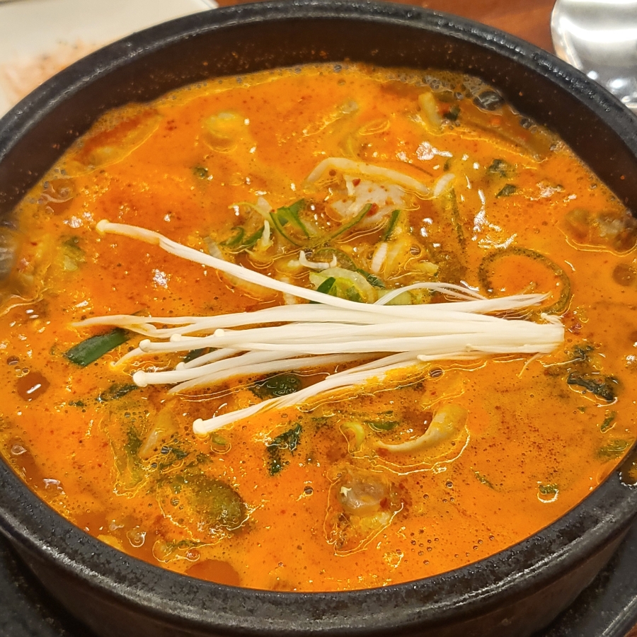 일품돼지국밥 시지점 사진 2