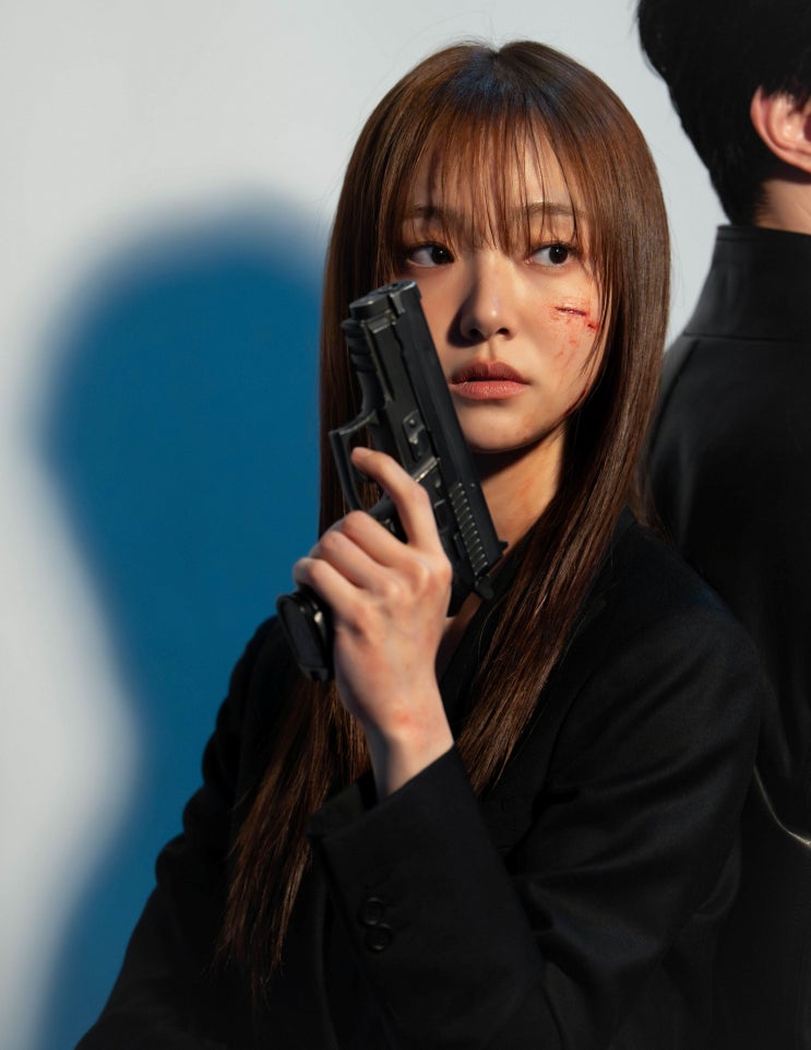 배우 김혜준, <<b>킬러들의 쇼핑몰2</b>>서 반격의 주인으로 변신... 