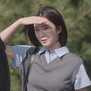 하트시그널 민주 유경 옷, 14화 티셔츠 오프숄더 스커트 정보