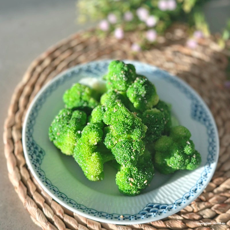 브로콜리 무침 레시피 아기반찬 브로콜리 요리