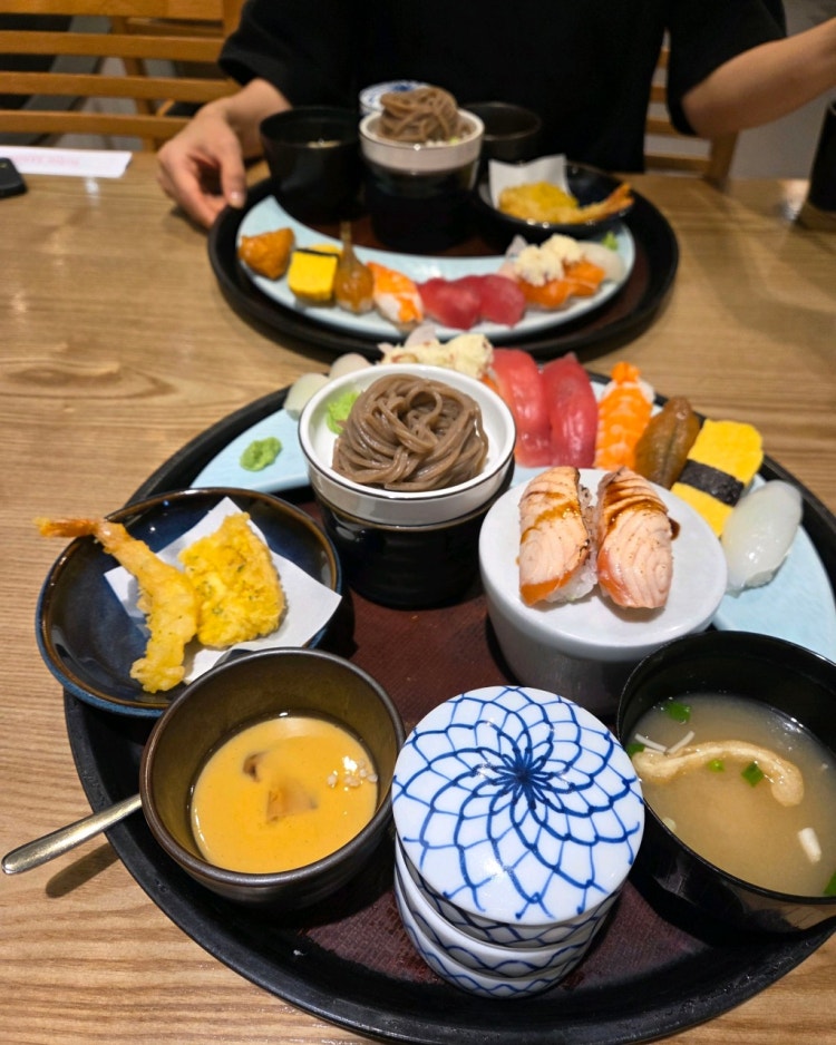 상무초밥 첨단점 사진 4