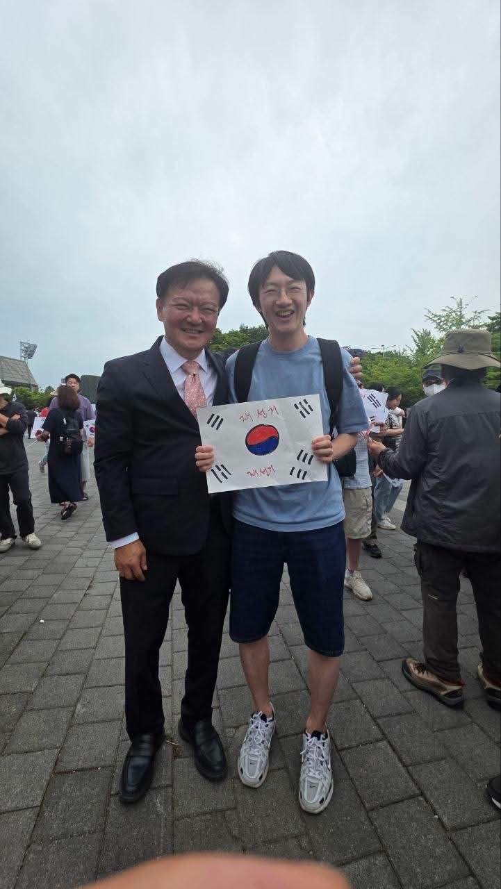 부정선거 강연 중 쓰러져 <b>의식불명</b>, <b>민경욱</b> 의원은 누구? (프로필)