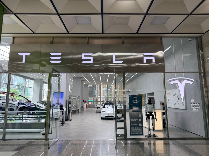 테슬라 강남 스토어 모델Y 시승 후기｜BMW 오너가 승차감에 놀란 이유