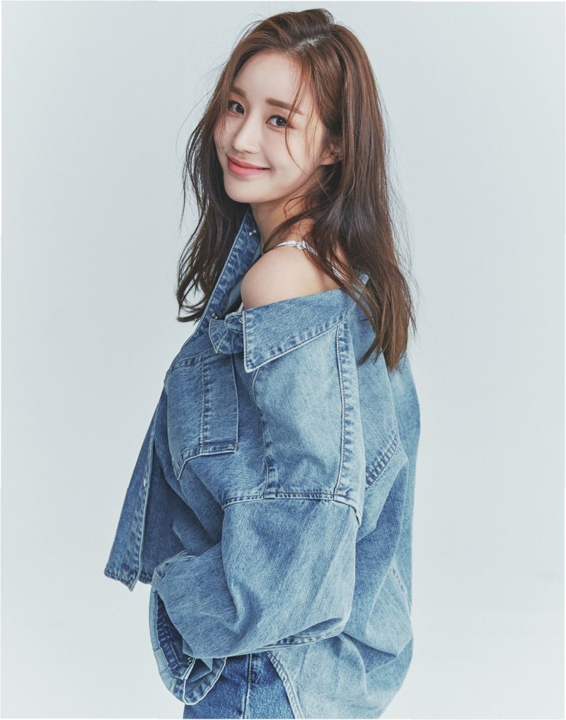 윤진이, 로맨틱한 연애 비결은? 섬세함과 적극성의 완벽 조화