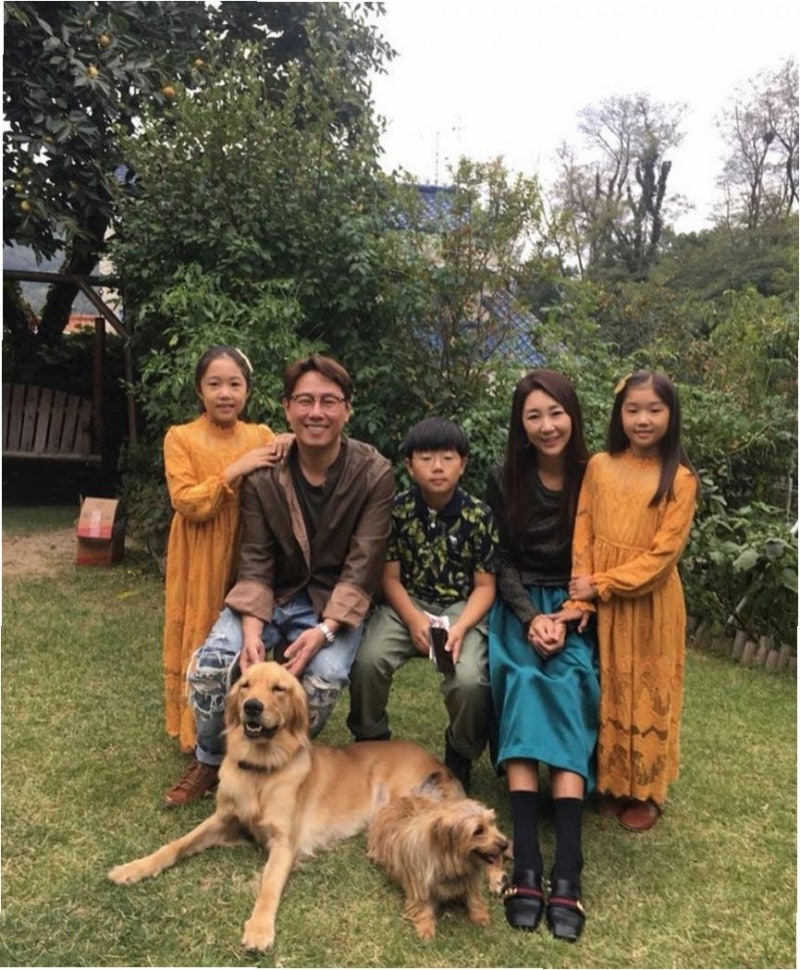자녀 성장, 부모 어깨 나란히…윤종신·전미라 가족의 훈훈한 근황