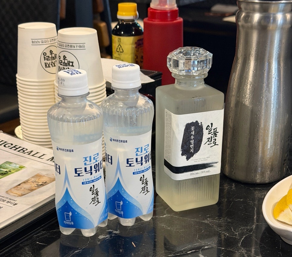 꽃새우영번지 역삼점 사진 6