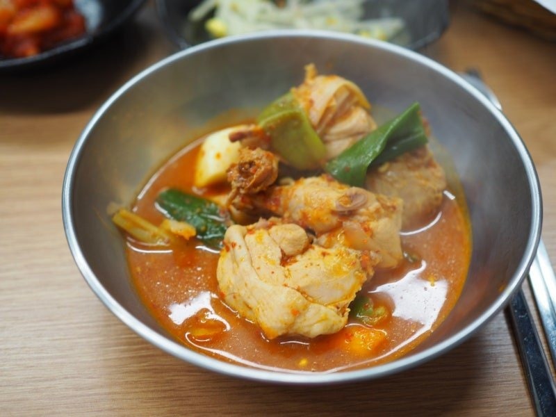 통큰솥뚜껑닭볶음탕 한대앞역점 사진 6