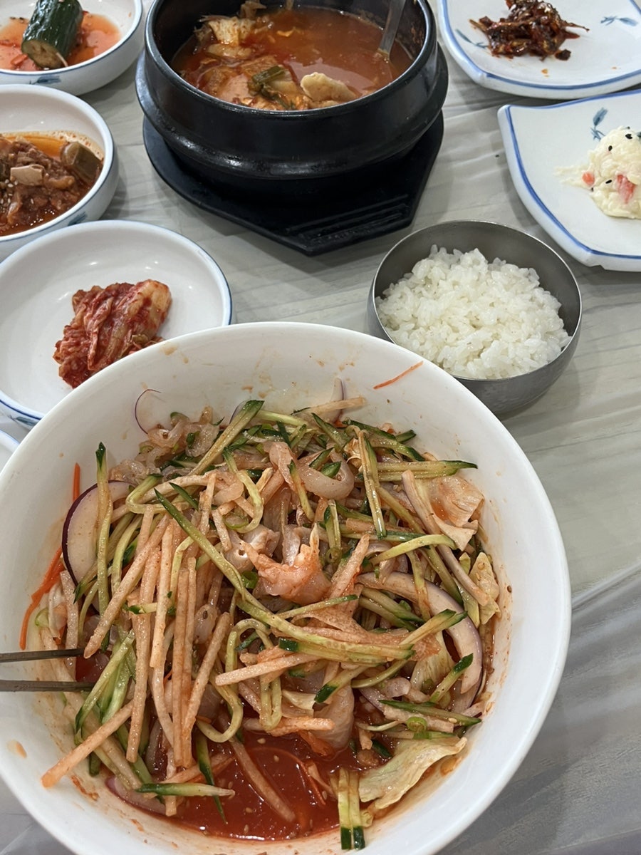 동해횟집 사진 2