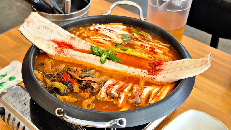 강화도 선원면 숨은 가성비 장어맛집 | 제대로 된 보양식 반해버린 이도 파김치장어전골