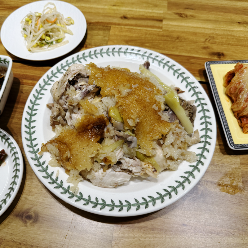 누룽지삼계탕 레시피 밥솥으로 10분만에 초간단 보양식 완성!