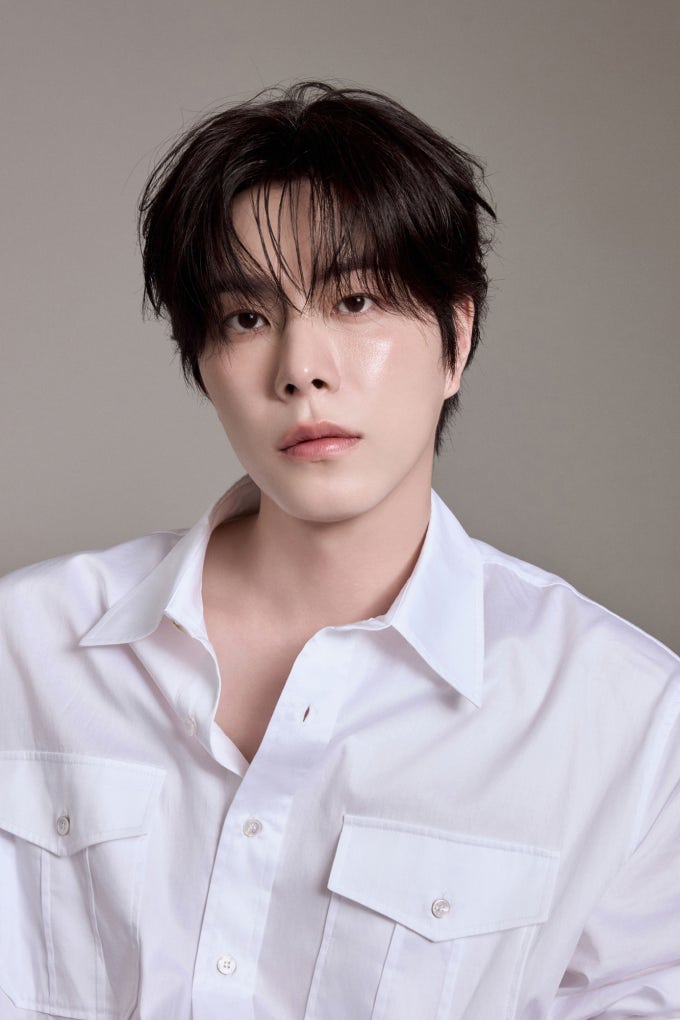 홍종현, 데뷔 첫 연극 클로저 댄 역…연기 17년 만에 무대를 고른 선택이 더 오래 남았다