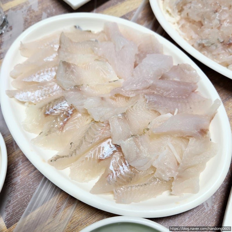 [부산/송정역] 영변횟집 - 신선한 자연산 회가 일품인 송정해수욕장 맛집