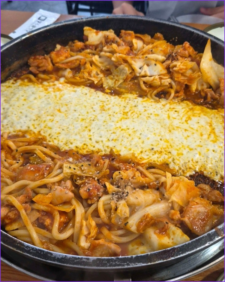장인닭갈비 대학로점 사진 2