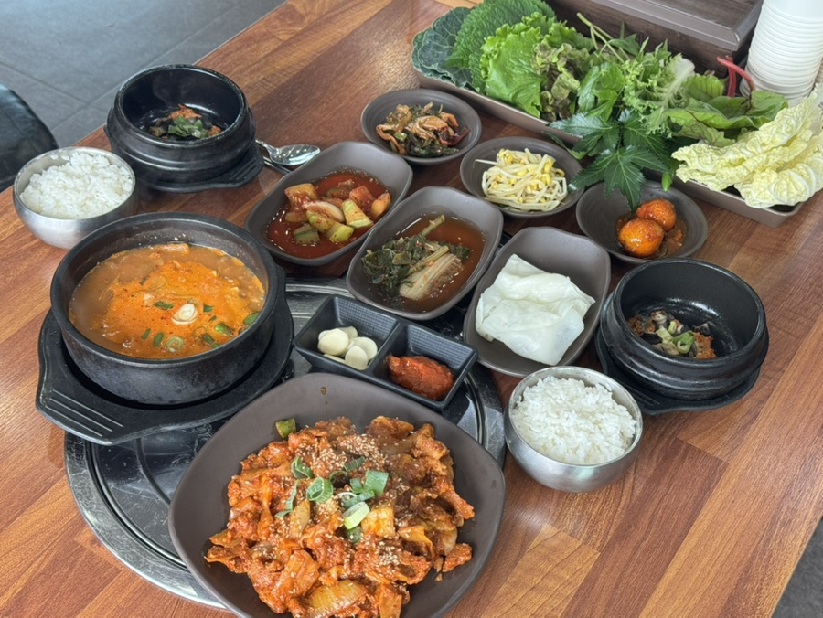 장수우렁쌈밥 2호점 사진 1