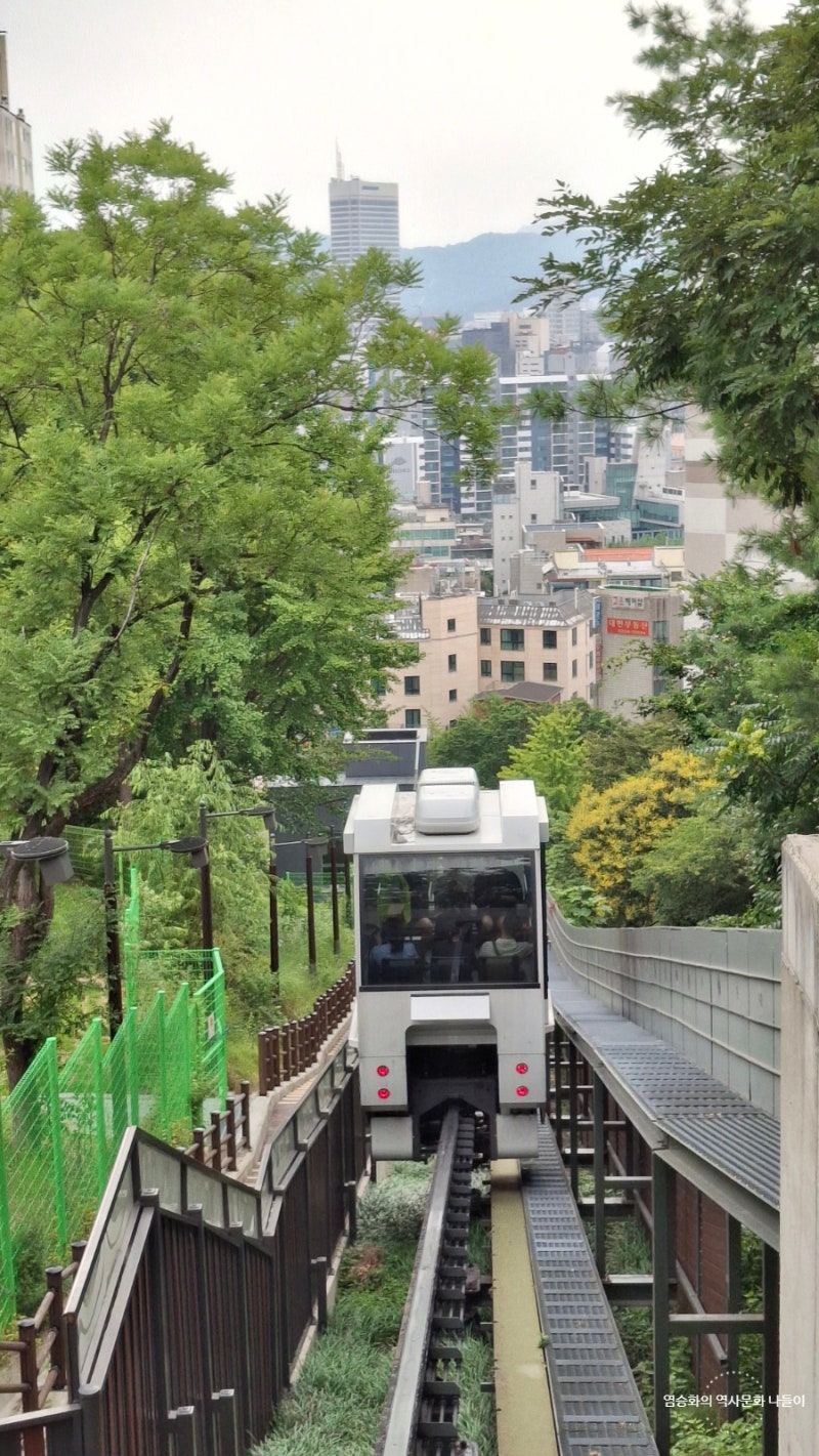 동네 공원에 모노레일이? 배수지 상부에 만든 대현산배수지공원